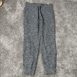 Lululemon Ready to Rulu *FLEECE* Jogger. 25” inseam. Womens size 6.